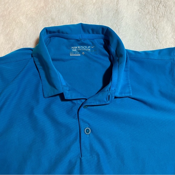 Mens small Blue Nike Golf Shirt. Great condition - Picture 3 of 8